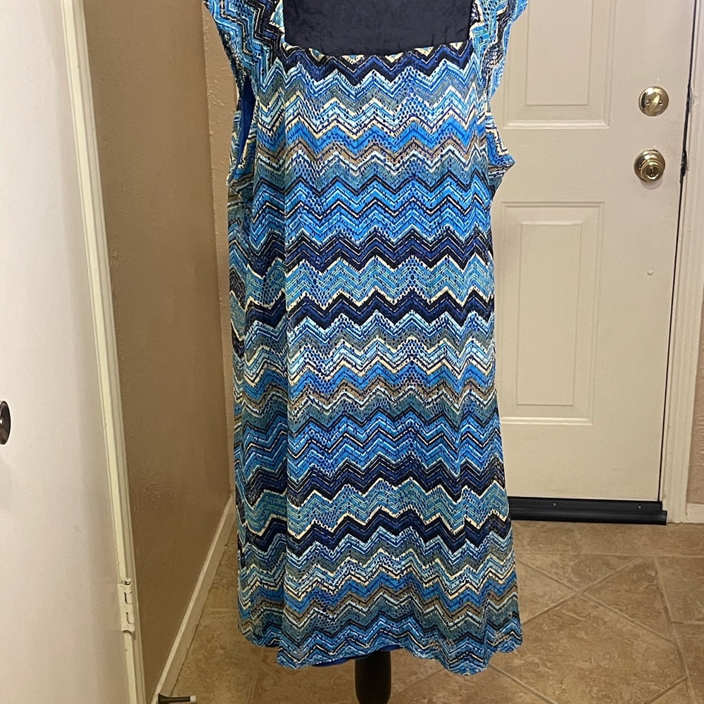 Chevron Patterned Blue and White Midi Dress